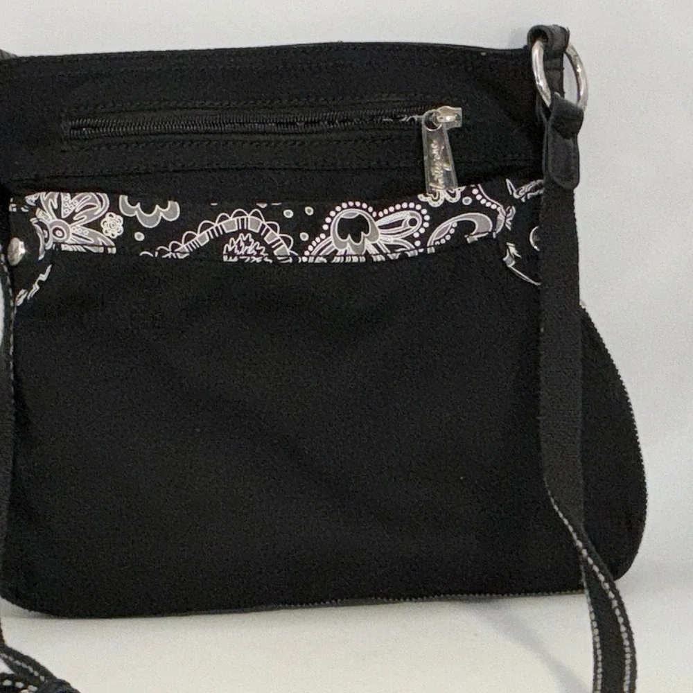 Thirty One Black With White Paisley Trim Int Ext Pockets Expandable 11x10 Purse